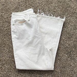 Judy Blue White Cropped Frayed Jeans